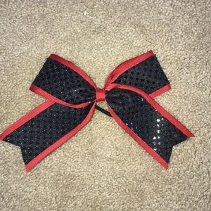 A red and black bow